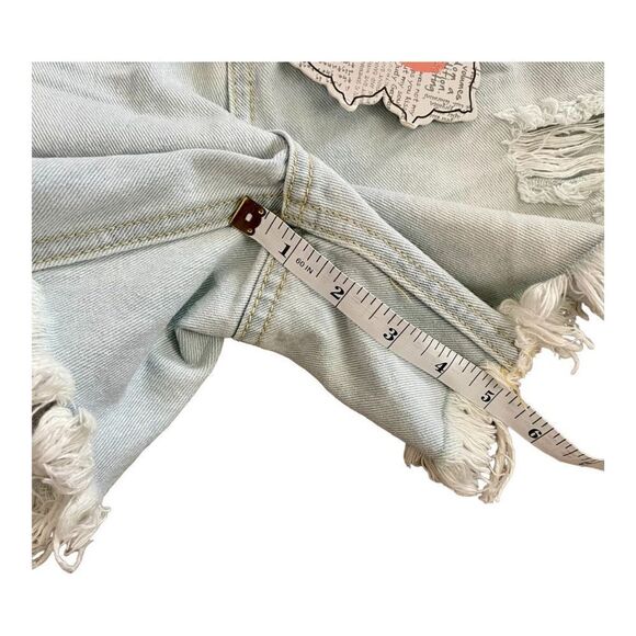 Hot Kiss Mid Rise Midi Ripped Distressed Stone Washed Denim Shorts SZ 10 BNWT - Picture 8 of 10